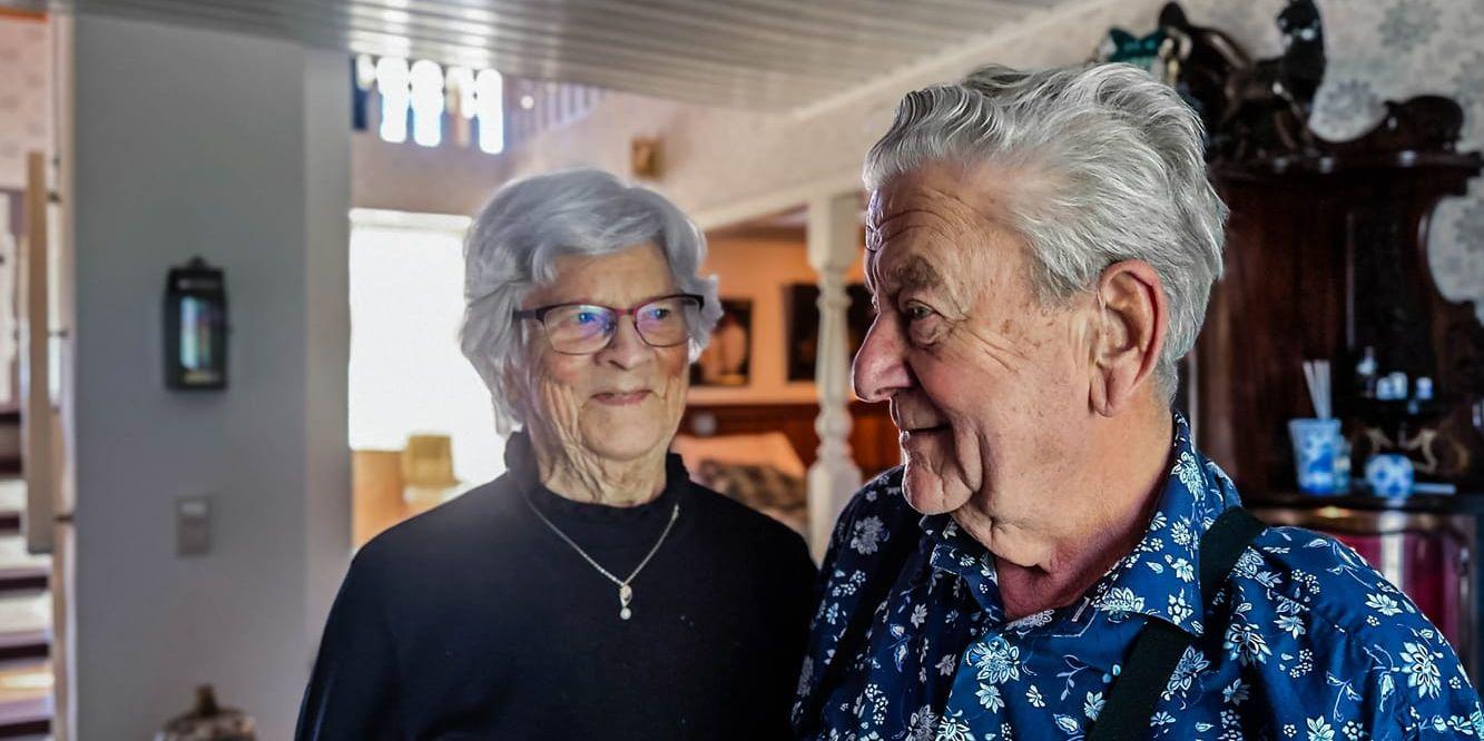 Elsie och Uno Asplund som fyller 90 år i dag, fjärde mars.